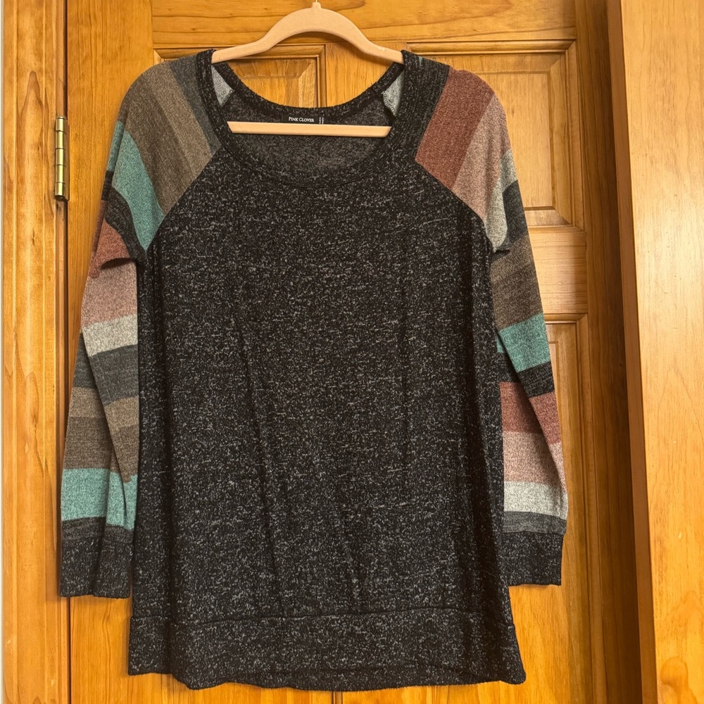 Pink Clover Charcoal Knit Pullover